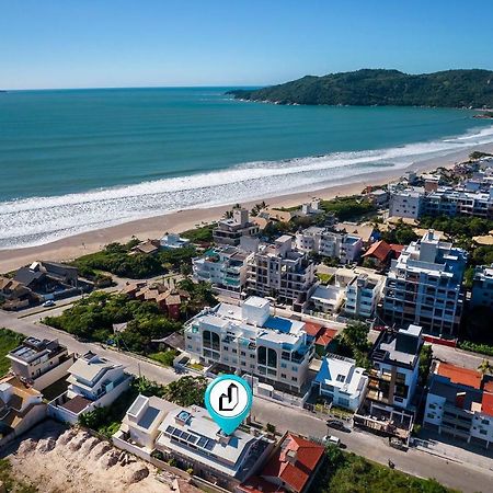 Apartamento Com 02 Dormitorios Aqui E So Trazer As Malas E Aproveitar As Ferias Bombinhas Exterior photo