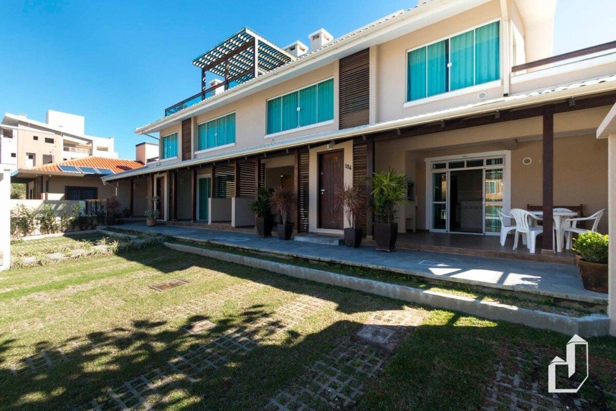 Apartamento Com 02 Dormitorios Aqui E So Trazer As Malas E Aproveitar As Ferias Bombinhas Exterior photo